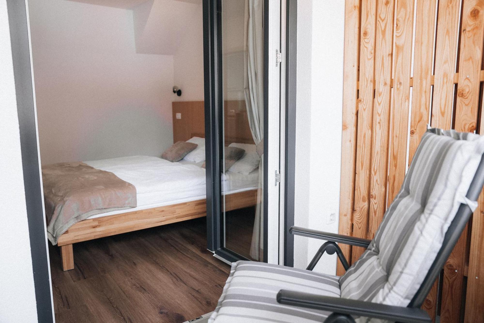 קרנייסקה גורה Podlipnik Apartments מראה חיצוני תמונה